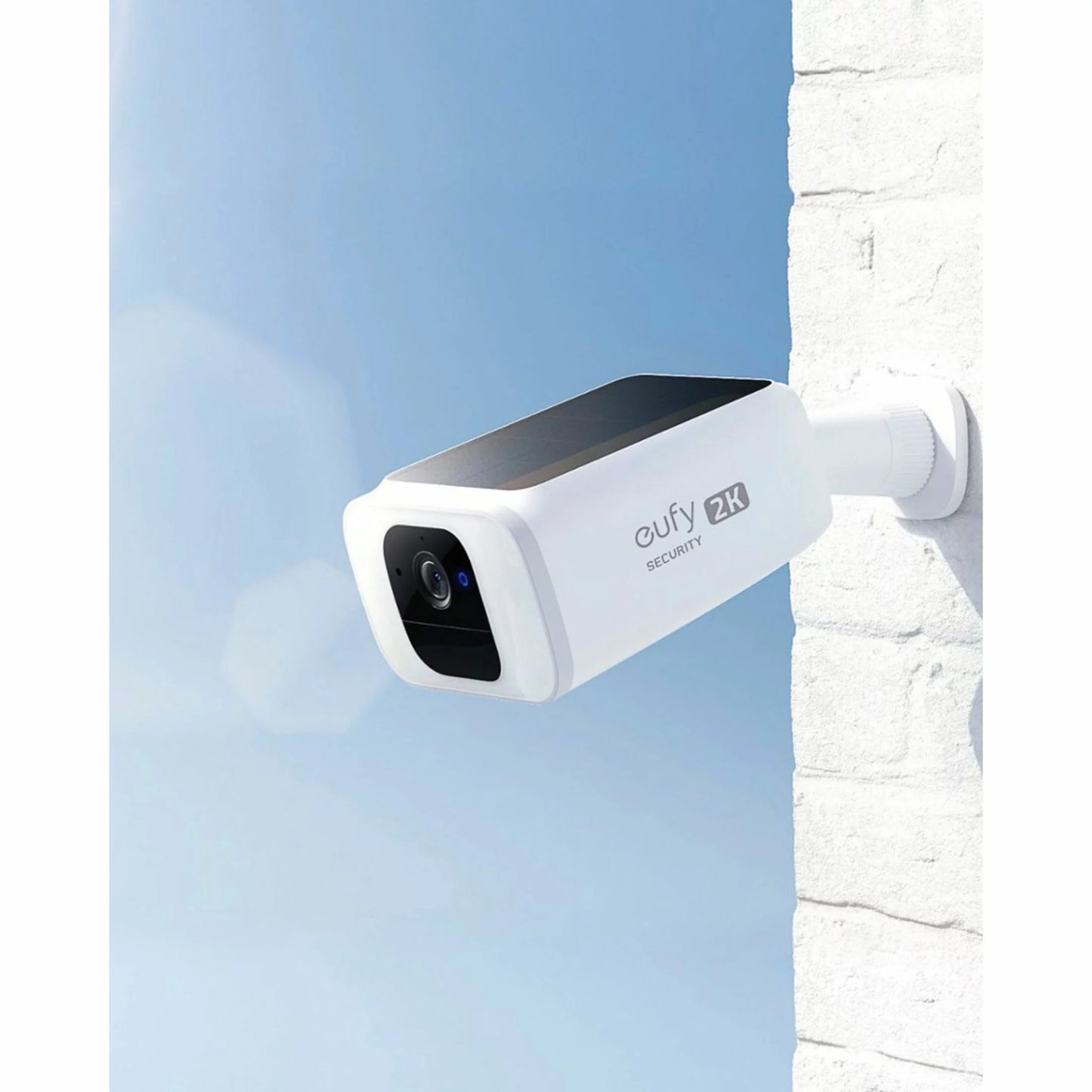 Anker eufy Security Wireless Outdoor Camera, Solar Security Camera, 2K Resolution